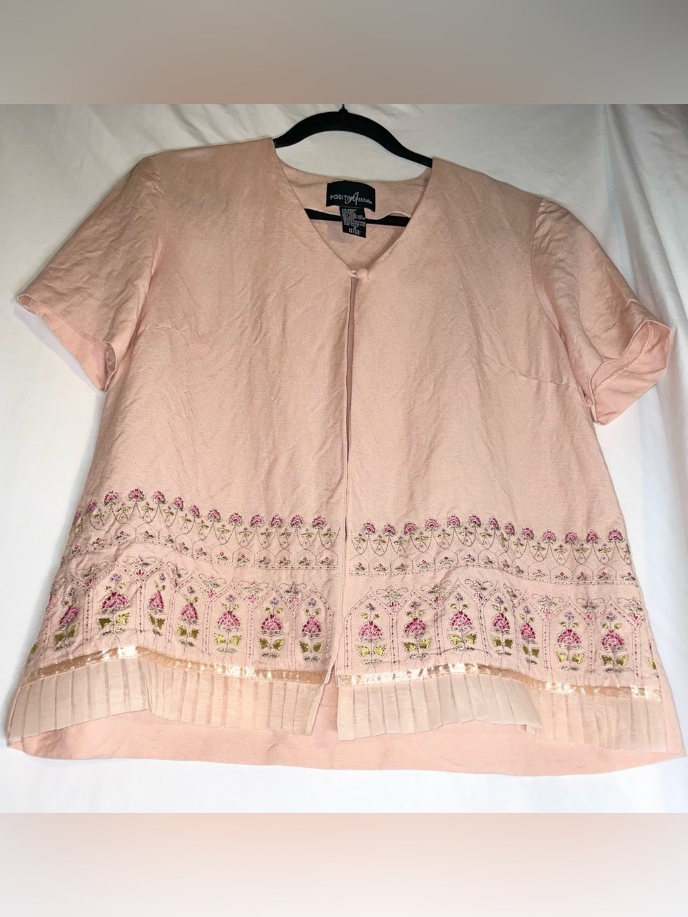 Pink Peach Vneck Linen Blend Floral Embroidered Satin Ruffle Blouse Size 8